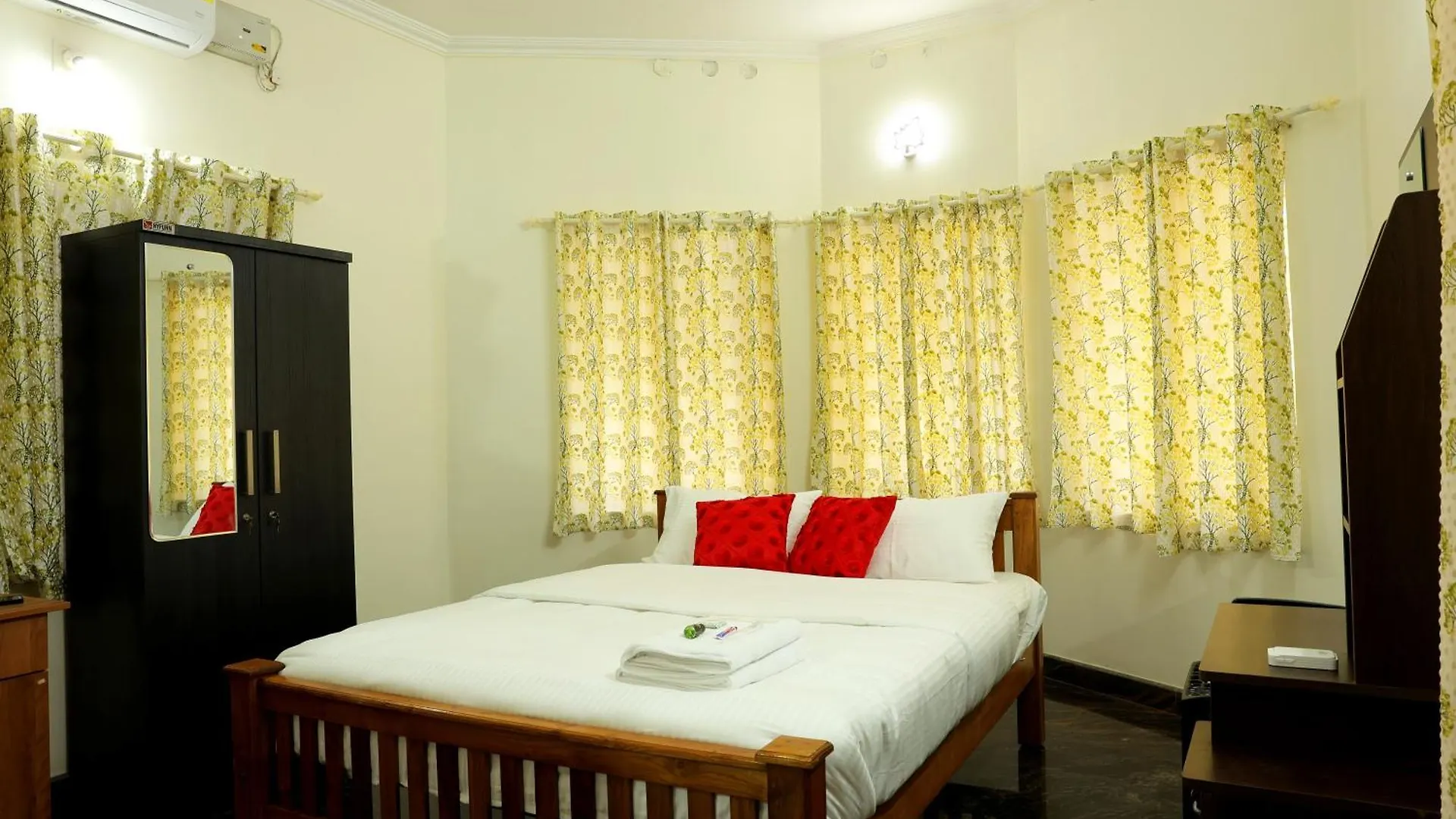 Kunnumpurathu Holidays & Homestay Kottayam